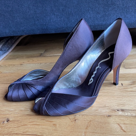 Nina Fleur Brown Chocolate Luste Peep-toe Pumps - Picture 4 of 11